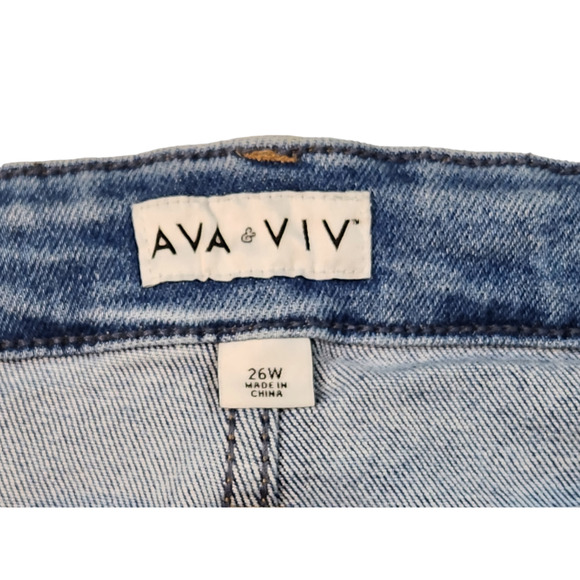 Ava & Viv Womens Plus 26W Boyfriend Straight Leg Distressed Jeans - Picture 3 of 3